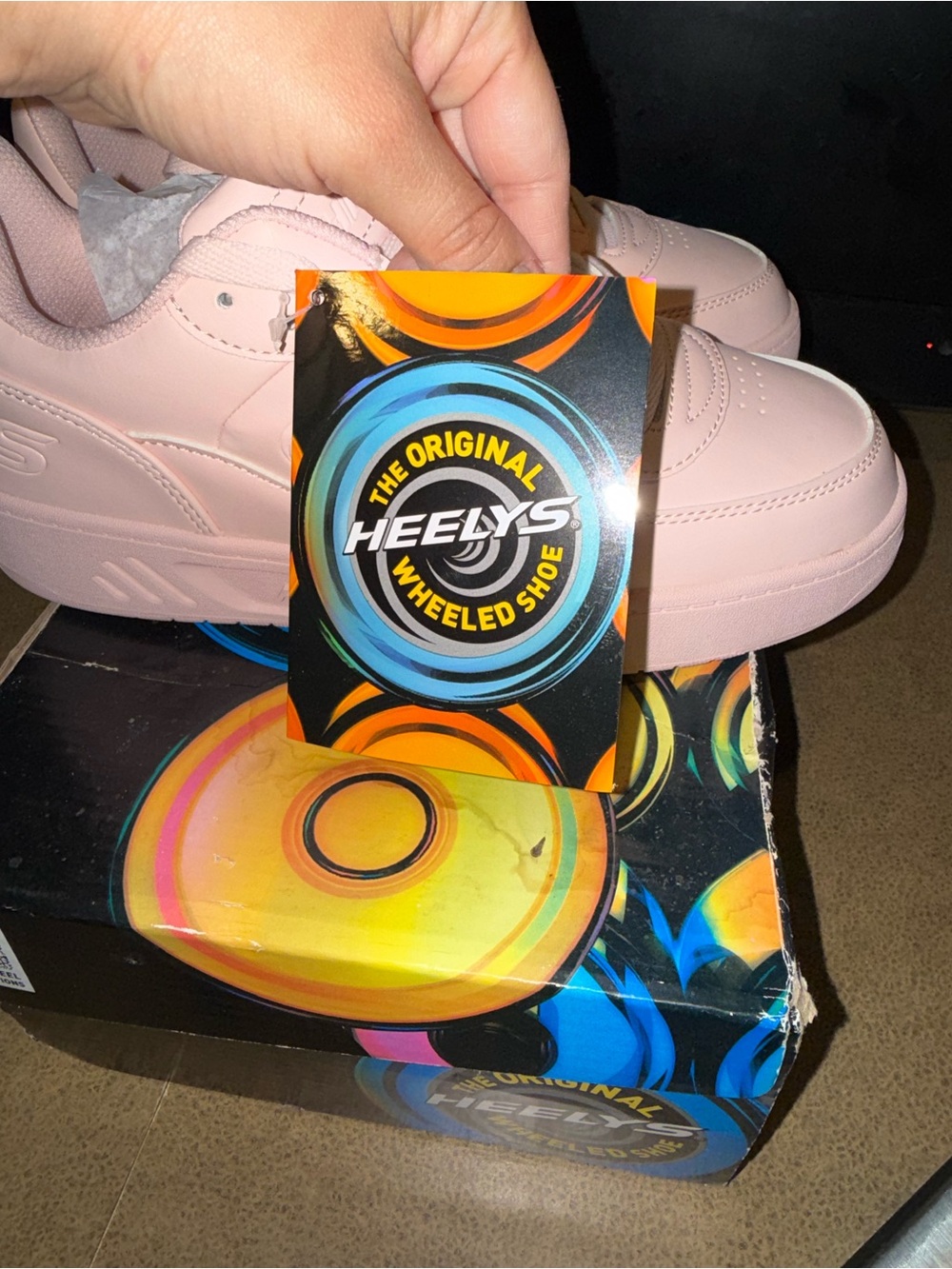 Women’s Heelys Pink Low-Top Skate Sneakers - Picture 4 of 9